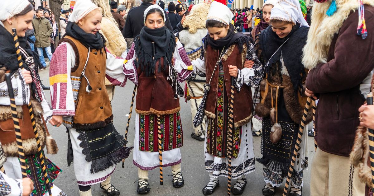 Crăciunul sărbători superstiții tradiții România